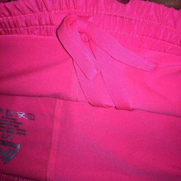 NWT RBX Athletic Shorts Built in Compression Size Large Moisture Wicking - Picture 8 of 9